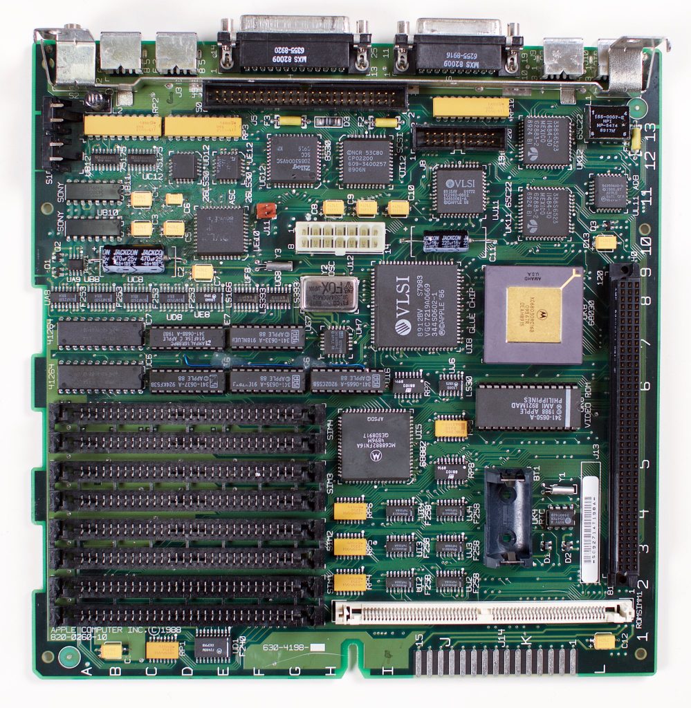 Macintosh SE/30 logic board