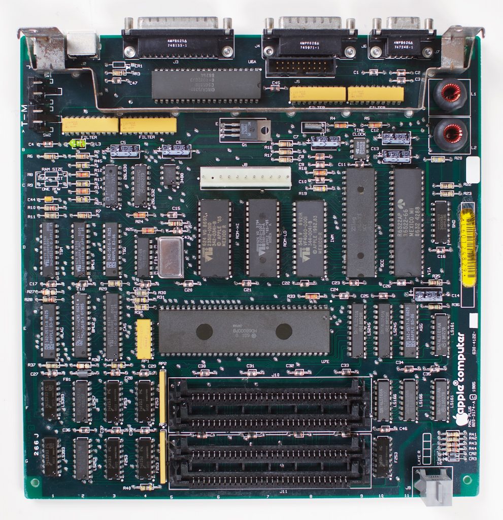 Macintosh Plus logic board
